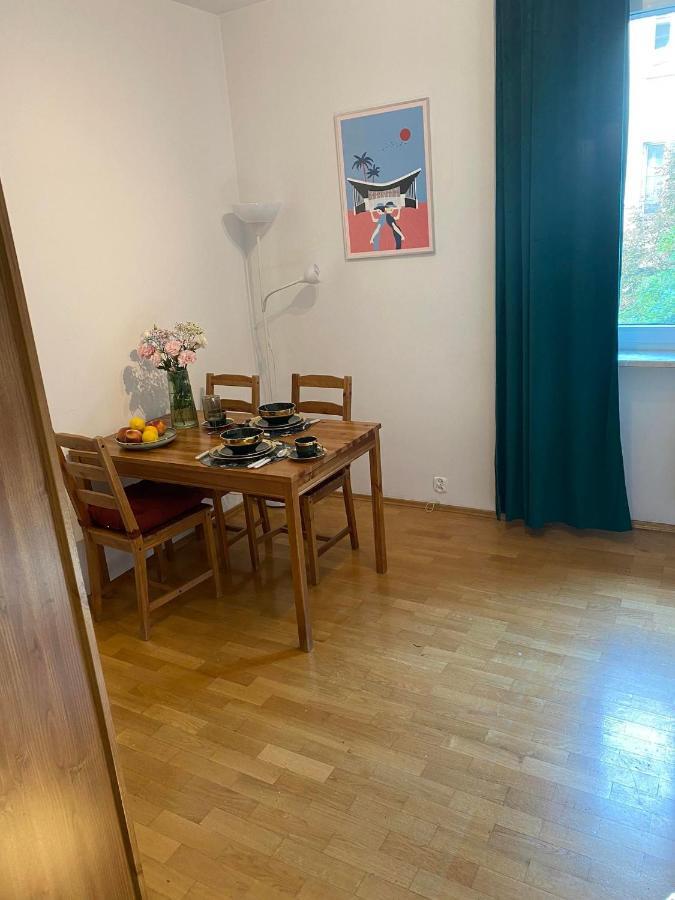 ורשה Na Wspolnej Apartament מראה חיצוני תמונה