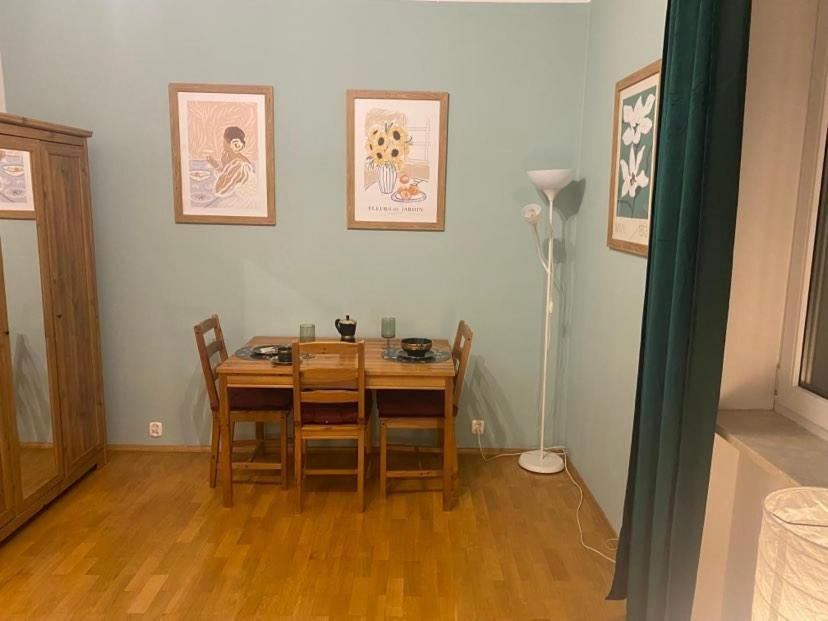 ורשה Na Wspolnej Apartament מראה חיצוני תמונה